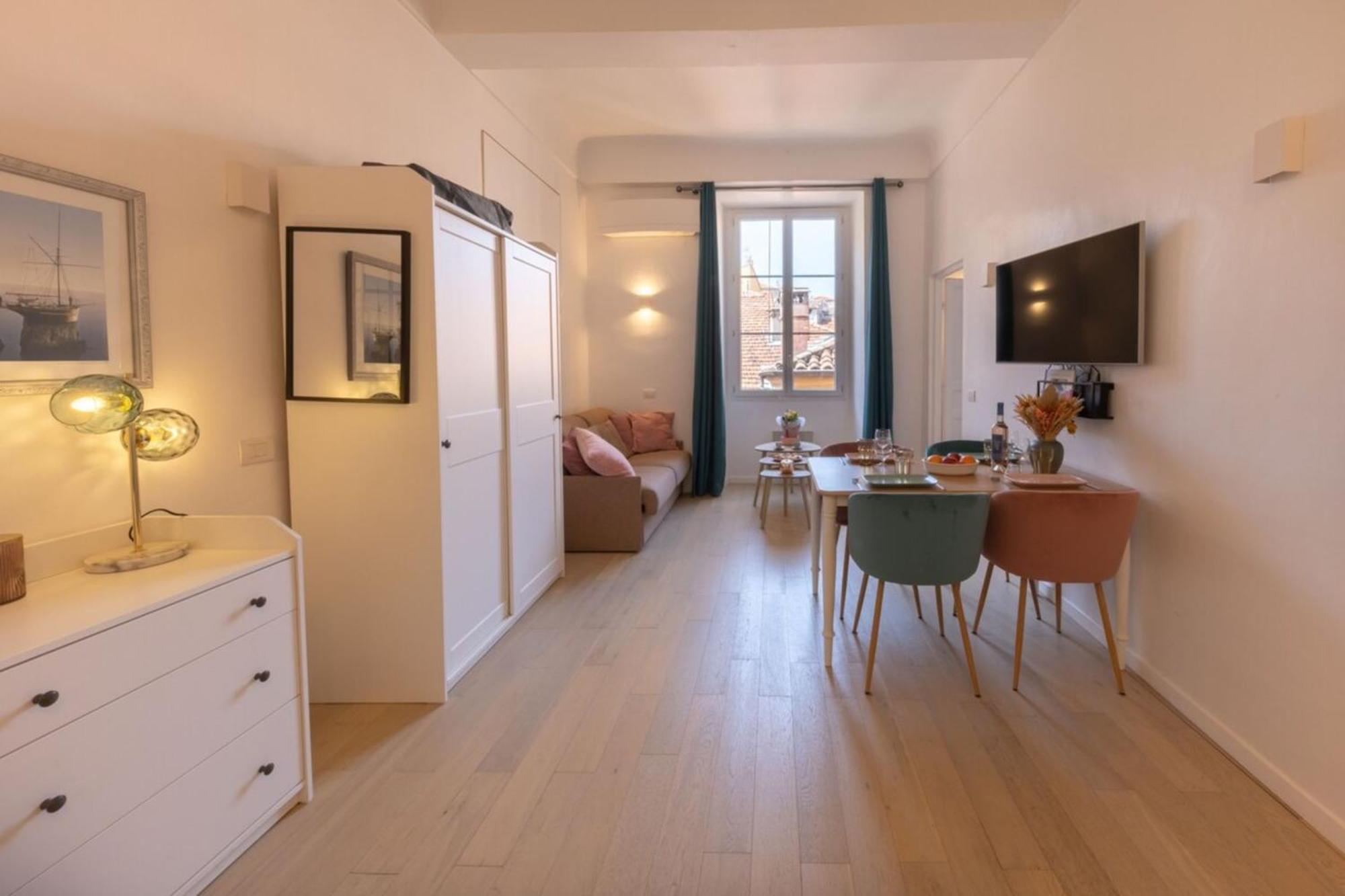 06A3 - Lovely Apartment In The Heart Of Old Nisa Exterior foto