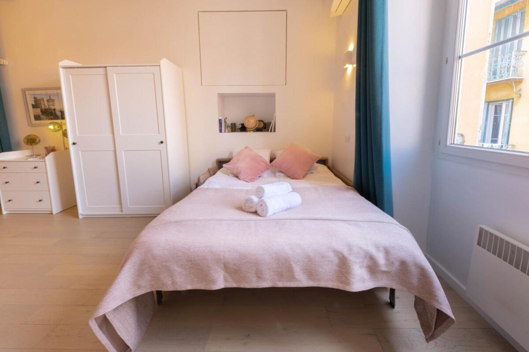 06A3 - Lovely Apartment In The Heart Of Old Nisa Exterior foto